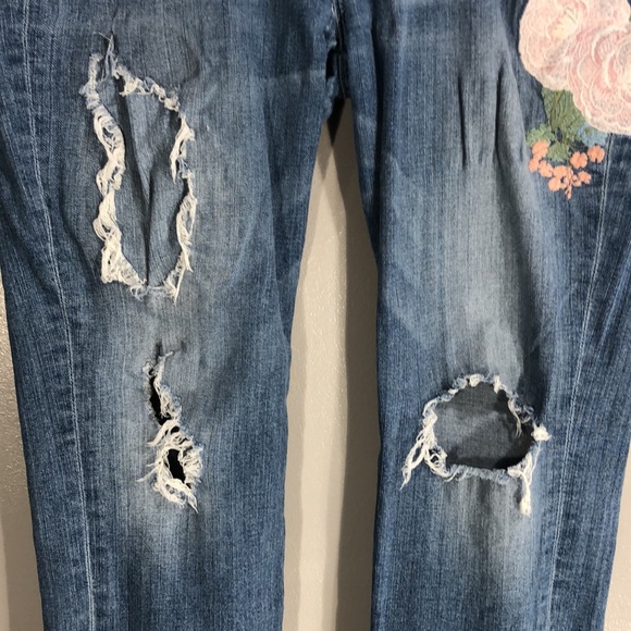 7 for all mankind Josefina Embroidered Botanical Relaxed Jeans - Picture 5 of 16